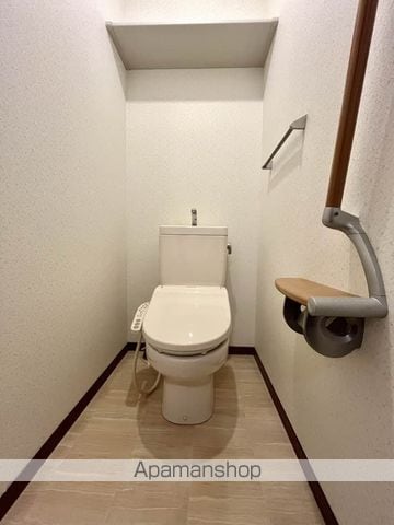 ベイサージュ豊岡 E棟の内装写真