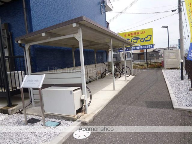 GRACIAS MAKOの玄関写真