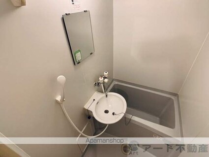 レオパレス永代町ヤシロ[1K/22.35m2]のバス