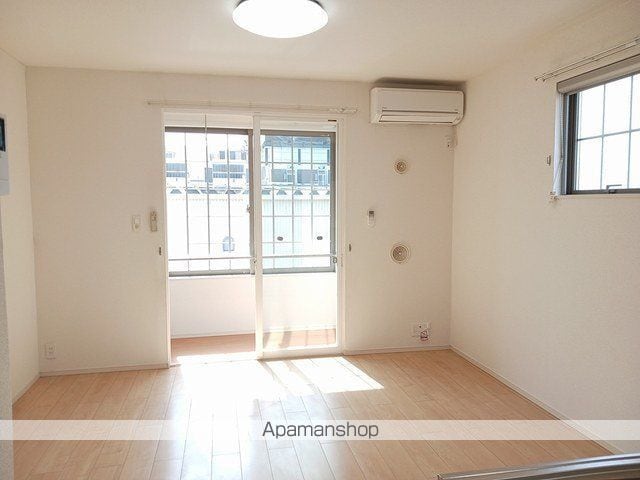 エストレーラの内装写真