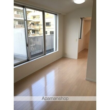 コンフォリア市谷薬王寺[1LDK/41.78m2]のリビング・居間