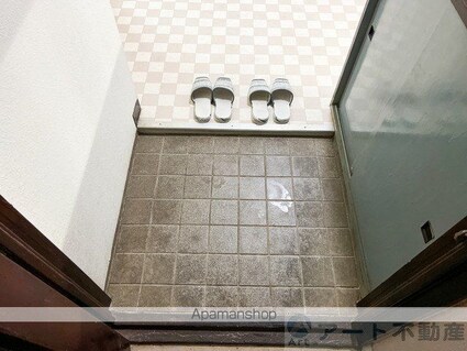 メイプルハウス御幸[2K/32m2]の玄関