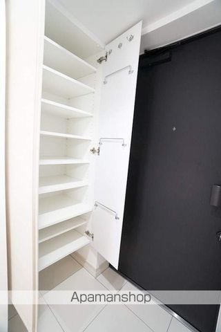 メインステージ三ノ輪WESTの内装写真