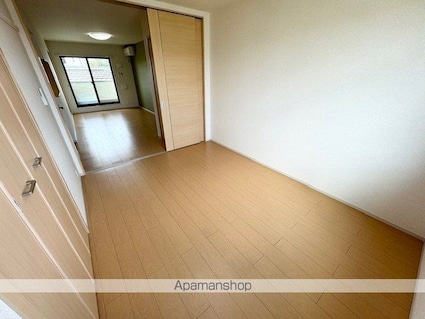 フロール南彦根[1LDK/52.99m2]の内装5