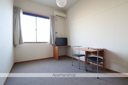 レオパレスＴＡＫＡ[1K/19.87m2]のリビング・居間