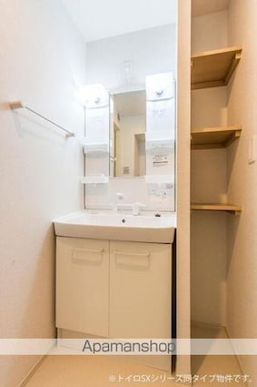 ラ・ルミエール土器町西Ⅲ[1LDK/40.02m2]の洗面所