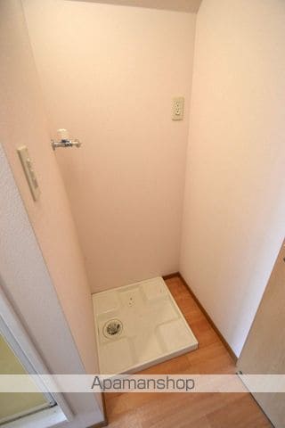 リースランド野高谷 Cの内装写真