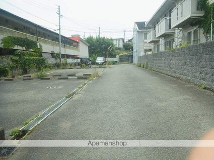 和歌山県和歌山市古屋[3DK/47.86m2]の駐車場1