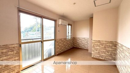 サフィール　Ａ・Ｂ[1K/27.79m2]のリビング・居間