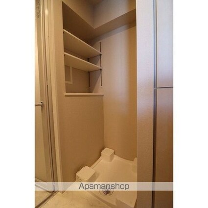 ルジェンテ・バリュ上野根岸[2LDK/50.97m2]の内装