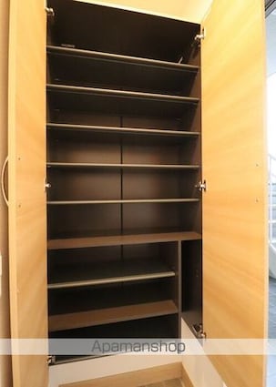 ボナール[1LDK/41.66m2]の玄関