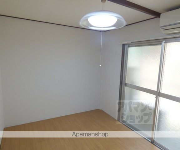 二軒茶屋マンションの内装写真