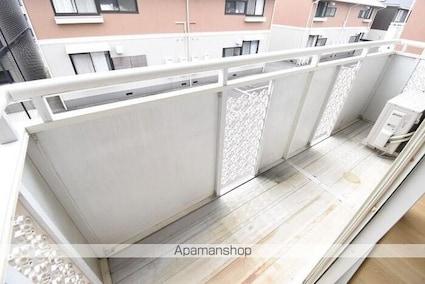 シャインポート屋島ＡＤ棟[1LDK/50m2]のバルコニー