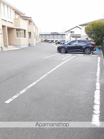 スザンヌ ラングランEのその他写真