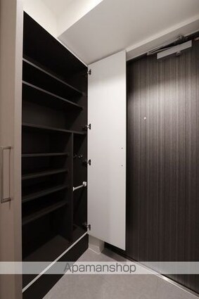 アデグランツ上前津[1K/25.08m2]の玄関