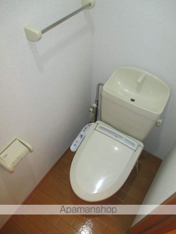 CRESTの内装写真
