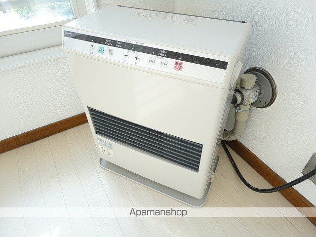 エバメゾン北郷の内装写真