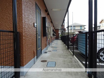 トゥインクルコート文化町１２番館[1K/26m2]のエントランス