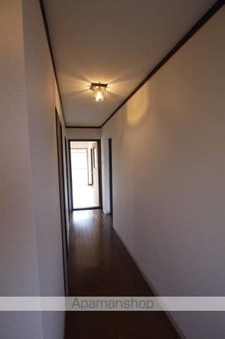 クレセントハイツの内装写真