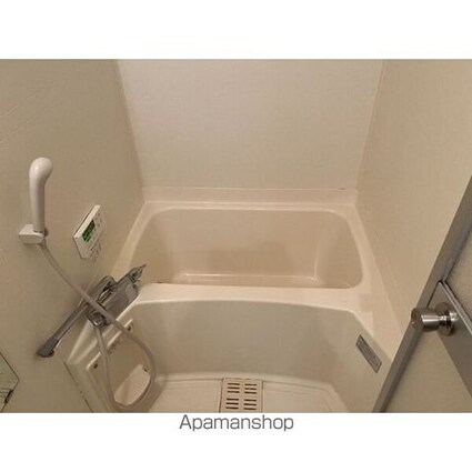 Ｌｉｍｐｉａプレステージサザン[1LDK/43.74m2]のバス