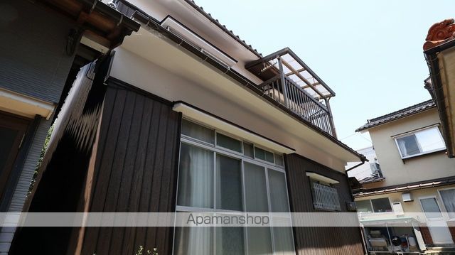 東町3丁目137借家の外観写真