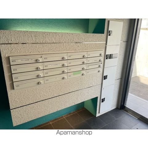 ESTOR ASABUの玄関写真