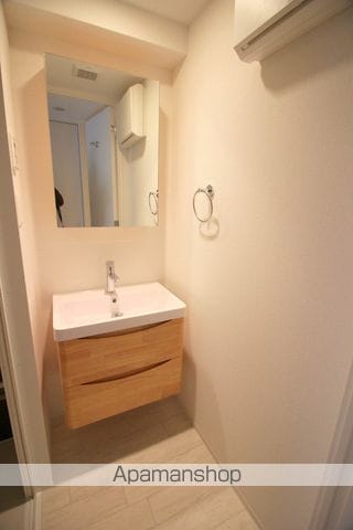 SERENITE本町REFLETの内装写真