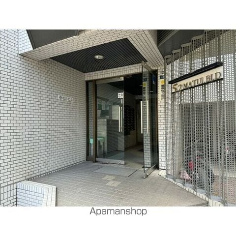 第53松井ビルの玄関写真