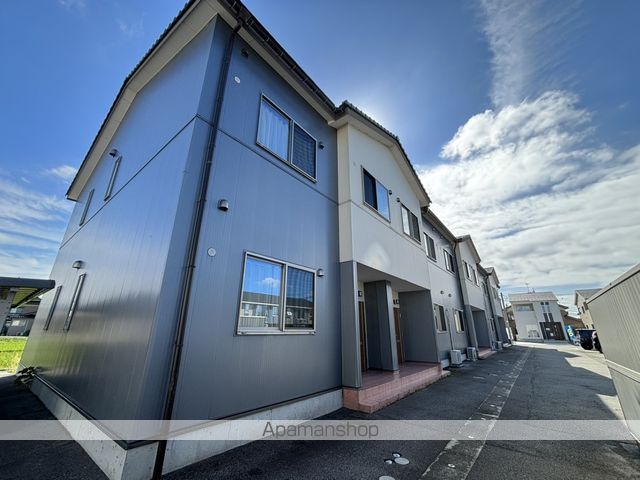 富山地鉄本線 越中荏原駅 徒歩16分 2階建 築12年の外観写真