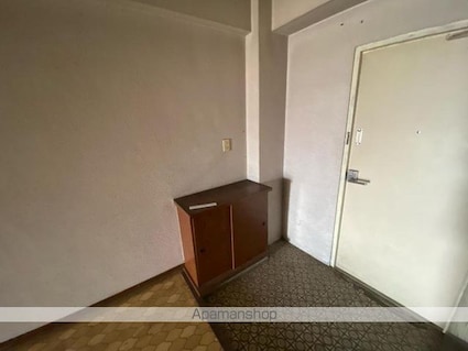 第八双葉荘[2DK/43.78m2]の玄関