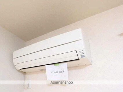 ヴィルドミール中今泉[2LDK/58.07m2]の内装3