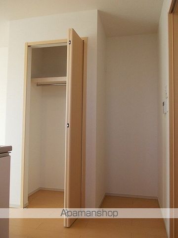 サンプロスパーIIの内装写真