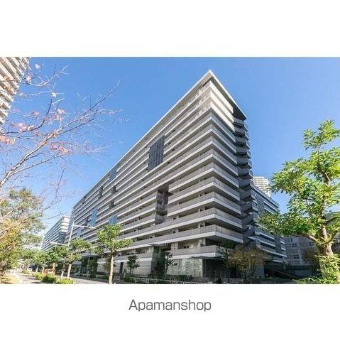 東雲キャナルコートCODAN16号棟の外観写真