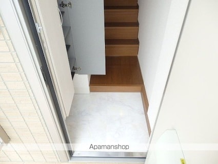 Ｃａｓａ　Ｓｏａｖｅ[2LDK/60.45m2]の玄関
