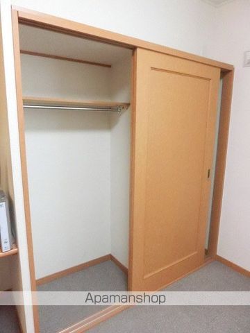 レオパレスメゾン 山 鼻の内装写真