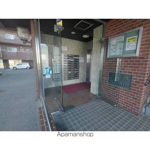 久留米パインハイツの玄関写真