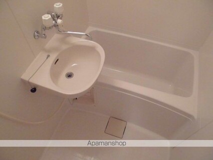 レオパレスエトワール[1K/20.37m2]のバス