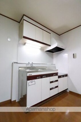 尾崎レジデンス[2LDK/51.97m2]のキッチン