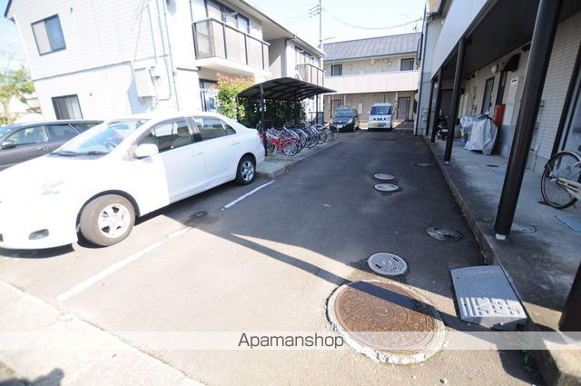 KMフラッツBの外観写真