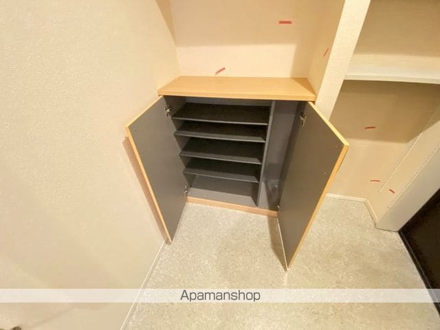 フラワーガーデンイーストの内装写真