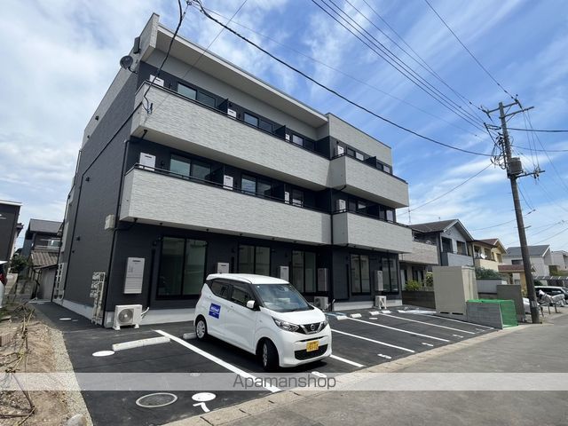 ラズワード薬師堂の外観写真