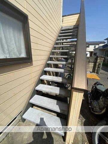 ひまわりハイツの玄関写真