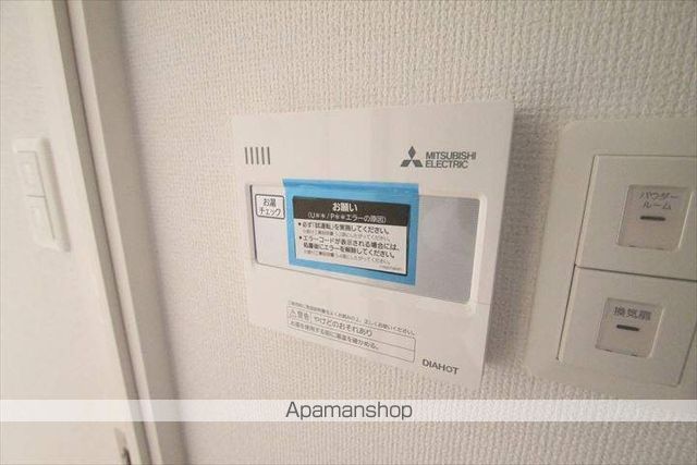 セレニテ江坂ルフレの内装写真