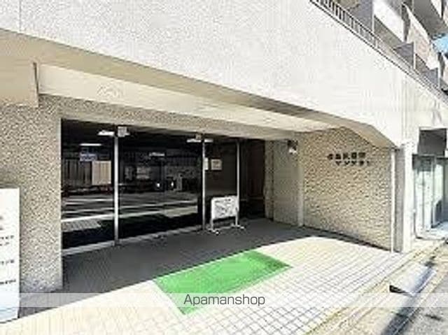 湯島武蔵野マンションの玄関写真