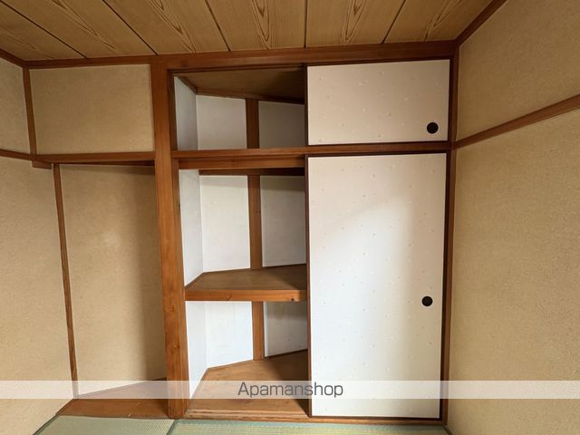 マンション島村の内装写真