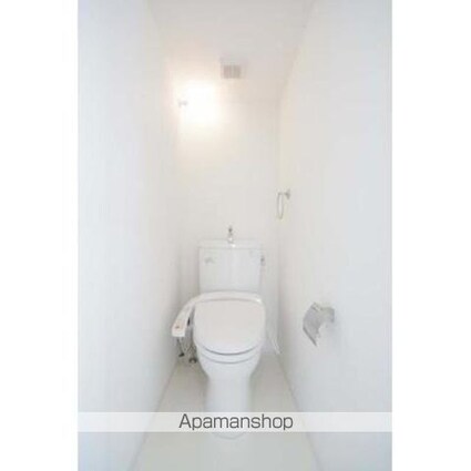 アーバンキューブ九段南[1LDK/56.66m2]のトイレ