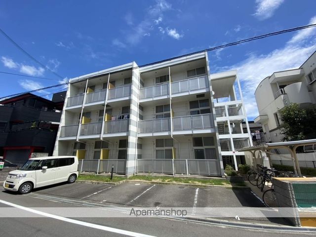 レオパレス白糸の外観写真
