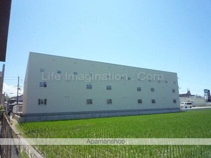 ＳｕｎｎｙＧａｒｄｅｎ[1LDK/40.07m2]の駐車場