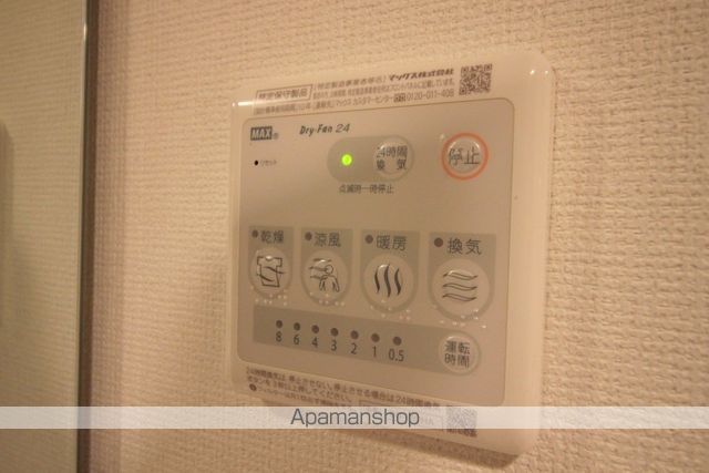 エステムコート難波WESTSIDEIIIドームシティの内装写真