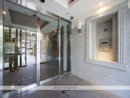 プレサンス泉アーバンゲート[1K/34.92m2]のエントランス